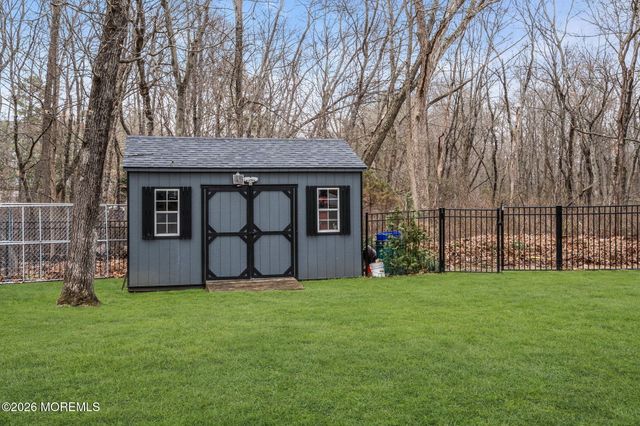 601 S Stump Tavern Road, Jackson, NJ 08527