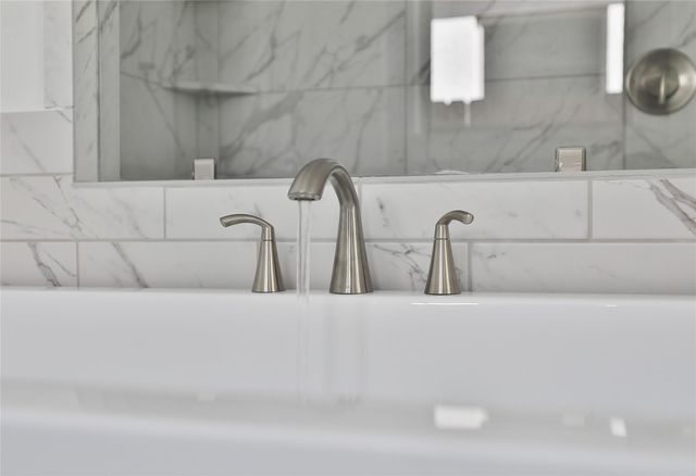 4222 Ana Ridge Lane, Fulshear, TX 77441