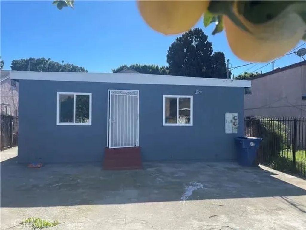 Image 1 of property listing at 901 E 42nd, Los Angeles, CA 90011