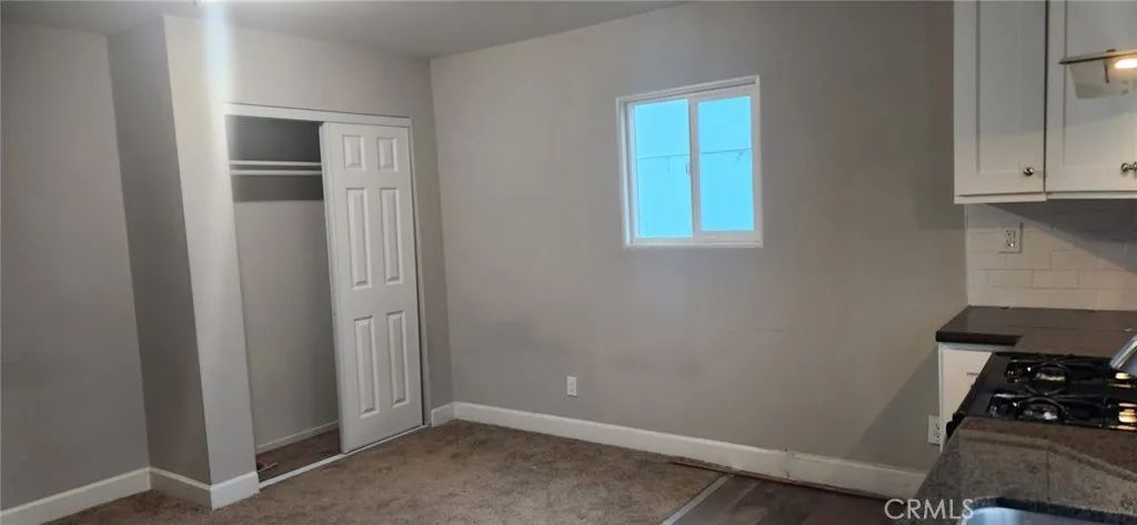 Image 14 of property listing at 901 E 42nd, Los Angeles, CA 90011