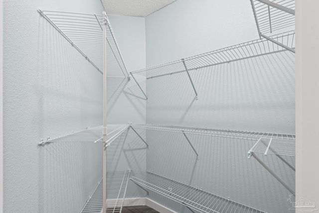 2028 Coral Creek Dr, Pensacola, FL 32506