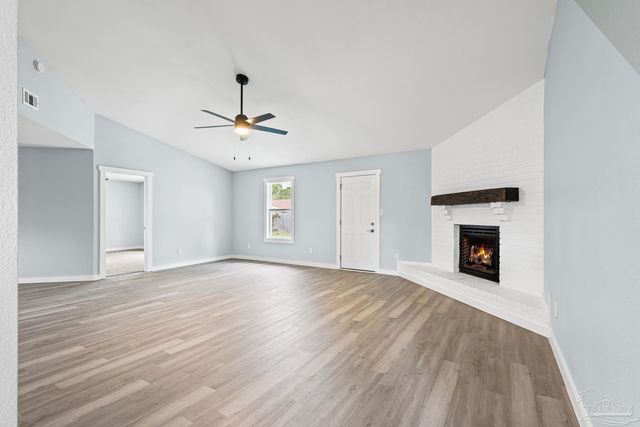 2028 Coral Creek Dr, Pensacola, FL 32506