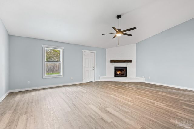 2028 Coral Creek Dr, Pensacola, FL 32506