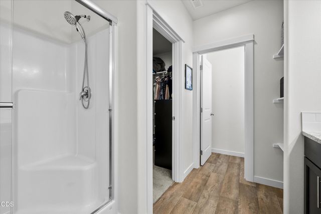 3350 NW 9th Lane, Redmond, OR 97756