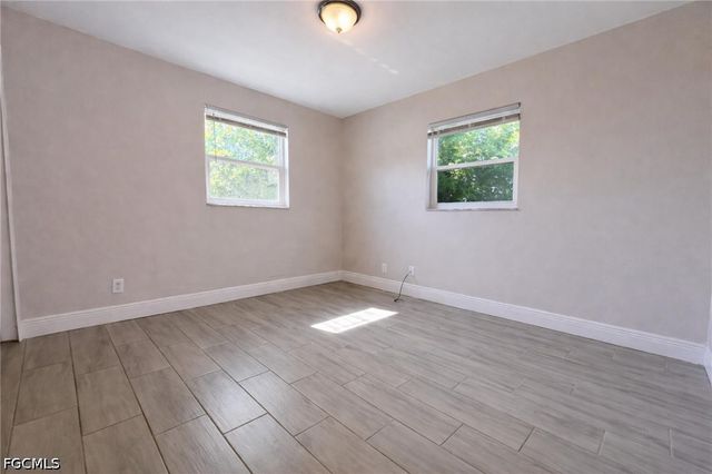 5451 11th AVE, Fort Myers, FL 33907