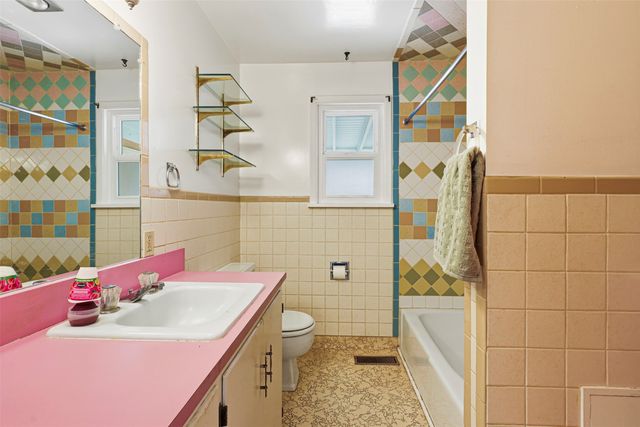 1026 Galisteo Street, Santa Fe, NM 87505