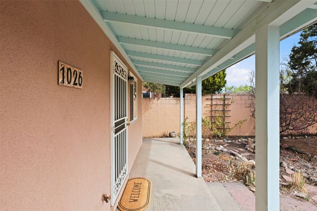 1026 Galisteo Street, Santa Fe, NM 87505