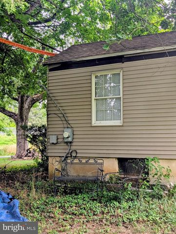 3200 BUTCHERS LN, Norristown, PA 19401