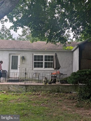 3200 BUTCHERS LN, Norristown, PA 19401