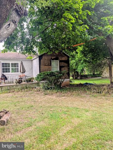 3200 BUTCHERS LN, Norristown, PA 19401