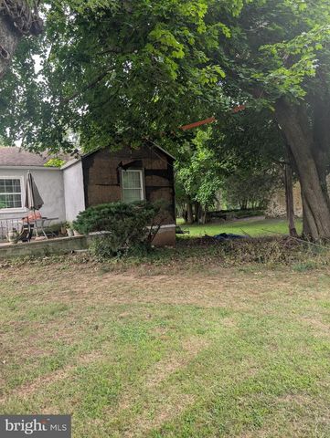 3200 BUTCHERS LN, Norristown, PA 19401