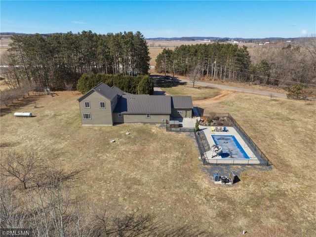 11537 118th Avenue, Chippewa Falls, WI 54729