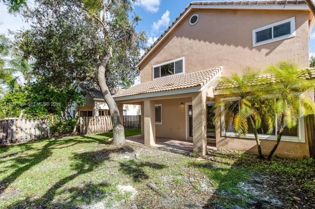 10191 NW 5th Street, Plantation, FL 33324