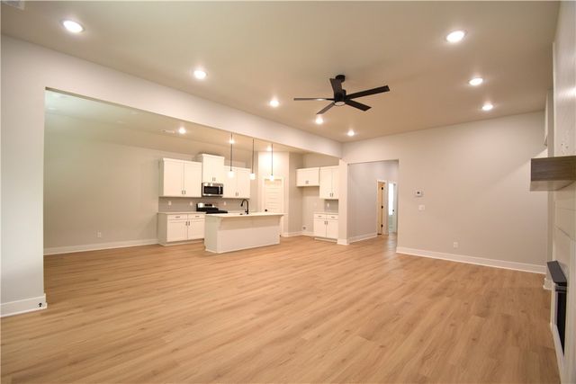 3806 SW Pinecrest Drive, Bentonville, AR 72713