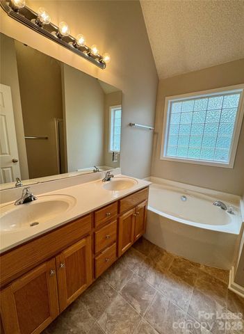 4338 Timberwood Drive, Gastonia, NC 28056