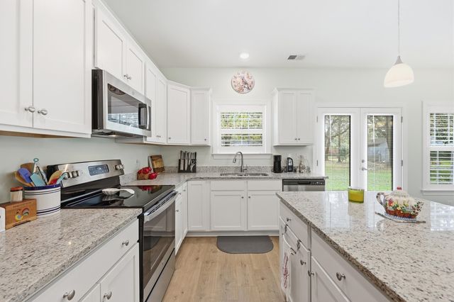 1700 Wren St., Georgetown, SC 29440