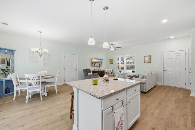 1700 Wren St., Georgetown, SC 29440