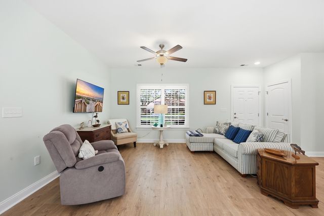 1700 Wren St., Georgetown, SC 29440