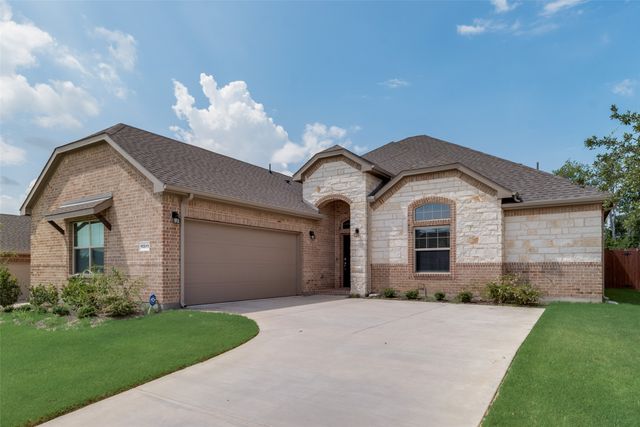 10611 Hidden Hollow Drive, Grand Prairie, TX 76065