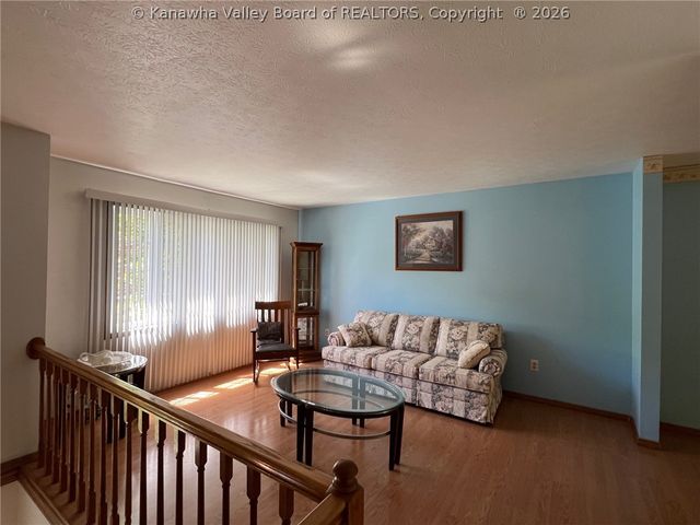 2144A Lilly Drive, Charleston, WV 25387
