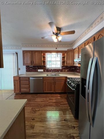 2144A Lilly Drive, Charleston, WV 25387