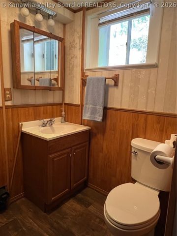 2144A Lilly Drive, Charleston, WV 25387