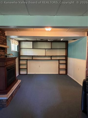 2144A Lilly Drive, Charleston, WV 25387