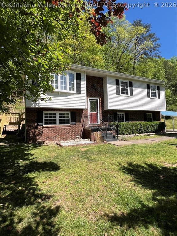 2144A Lilly Drive, Charleston, WV 25387