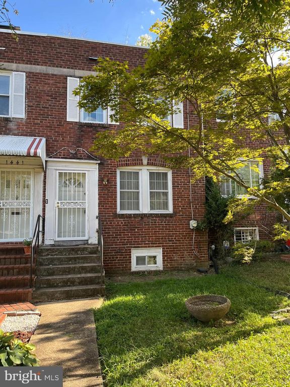 1439 BANGOR ST SE, Washington, DC 20020