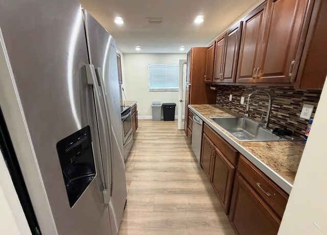 2405 NW 54th Street, Fort Lauderdale, FL 33309