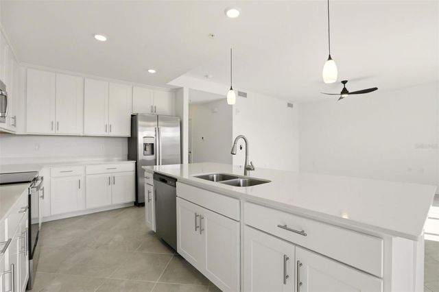 18461 COPPERHEAD COURT N 422, Lehigh Acres, FL 33936