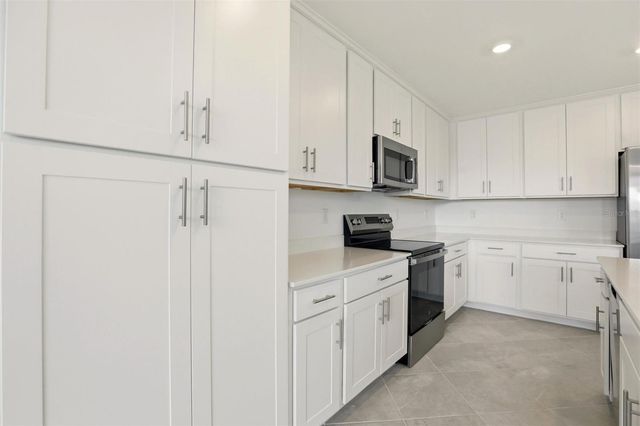 18461 COPPERHEAD COURT N 422, Lehigh Acres, FL 33936