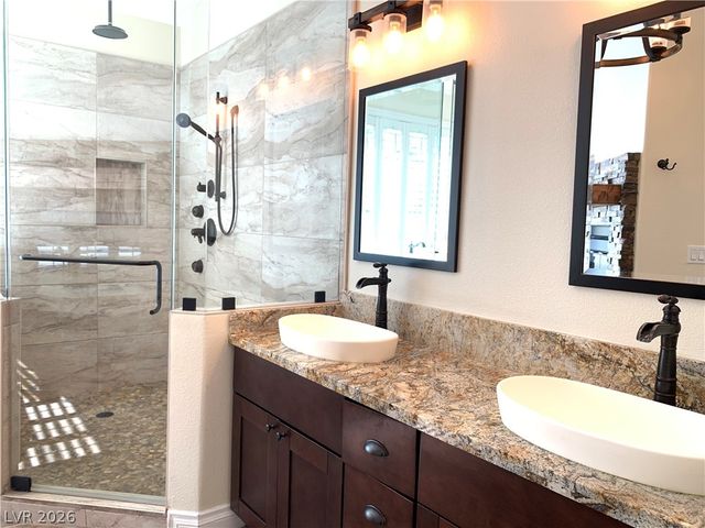 175 Buena Court, Henderson, NV 89074