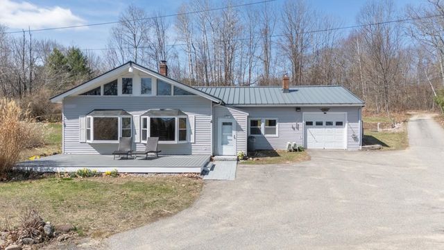 3 Ski Doo Lane, Deerfield, NH 03037