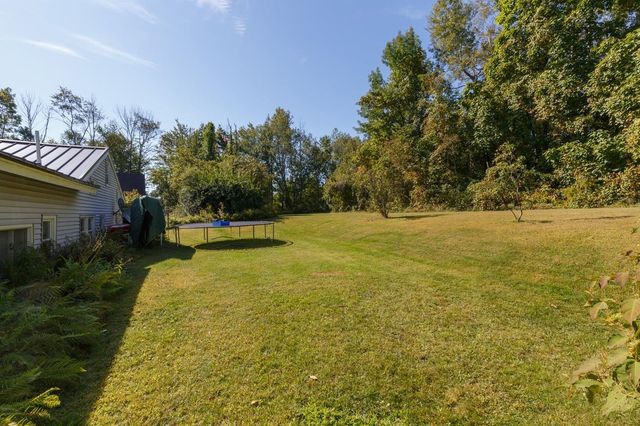 3 Ski Doo Lane, Deerfield, NH 03037