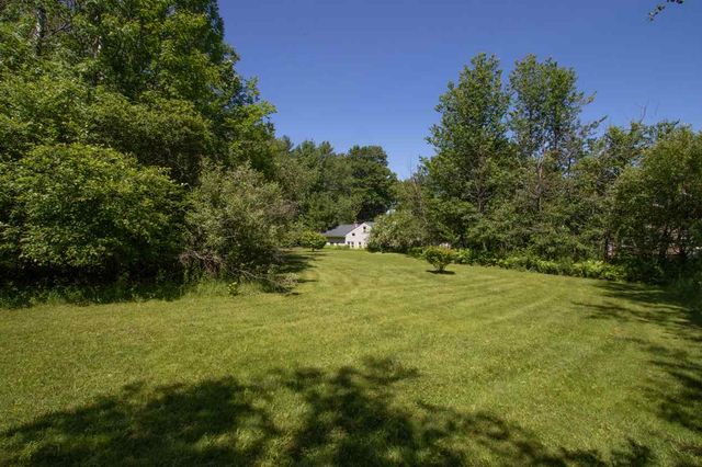 3 Ski Doo Lane, Deerfield, NH 03037