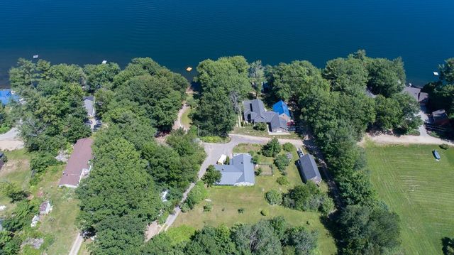 3 Ski Doo Lane, Deerfield, NH 03037