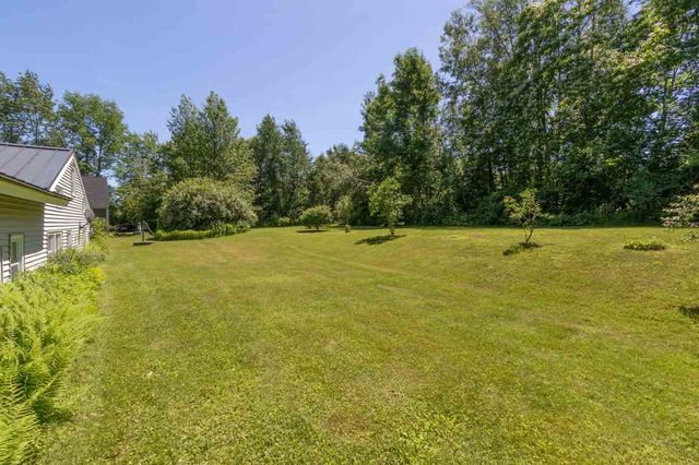 3 Ski Doo Lane, Deerfield, NH 03037