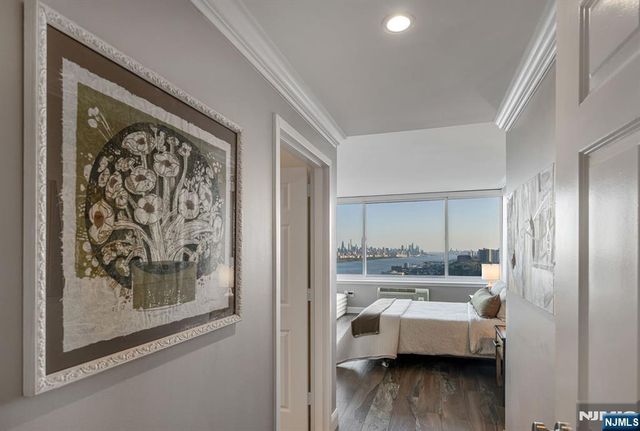 100 Old Palisade Road 3906, Fort Lee, NJ 07024