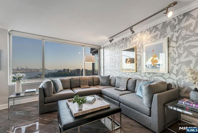 100 Old Palisade Road 3906, Fort Lee, NJ 07024