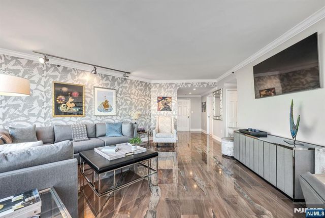 100 Old Palisade Road 3906, Fort Lee, NJ 07024