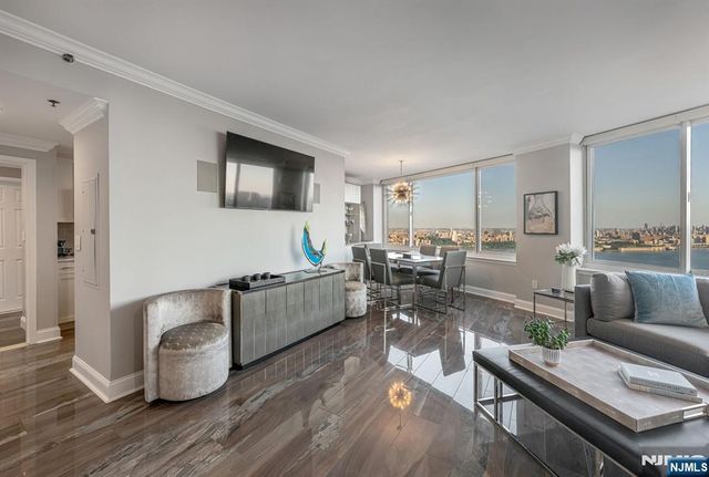 100 Old Palisade Road 3906, Fort Lee, NJ 07024
