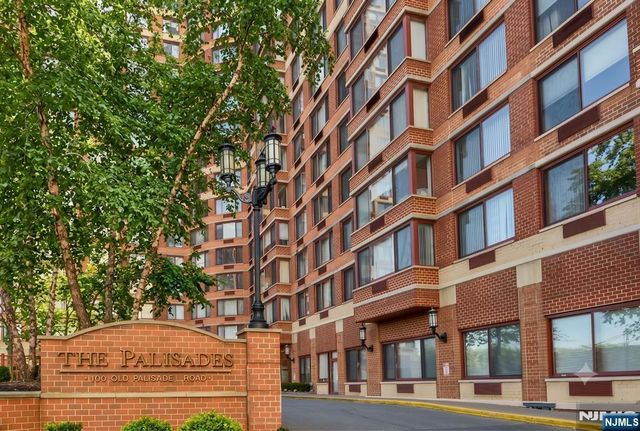 100 Old Palisade Road 3906, Fort Lee, NJ 07024