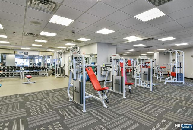 100 Old Palisade Road 3906, Fort Lee, NJ 07024