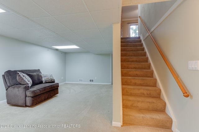912 Grenoble Drive C, Lansing, MI 48917