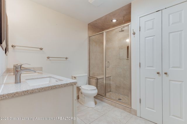 912 Grenoble Drive C, Lansing, MI 48917