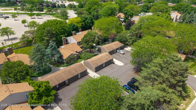 912 Grenoble Drive C, Lansing, MI 48917