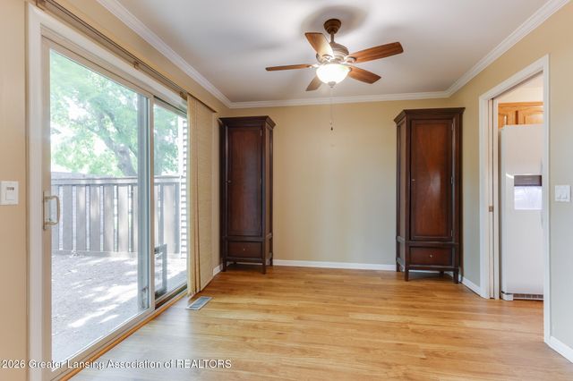 912 Grenoble Drive C, Lansing, MI 48917