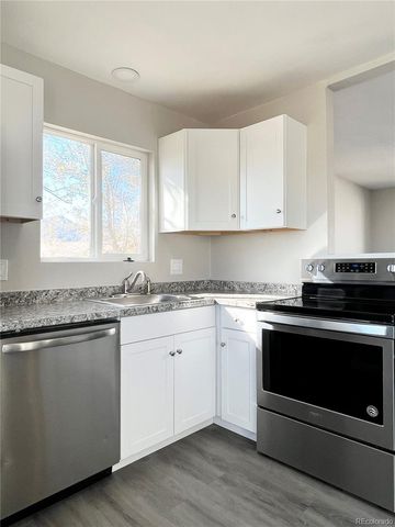 907 W Madison Street, Colorado Springs, CO 80907
