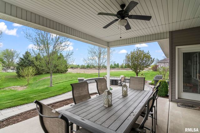 3700 Crystal Spring Drive, Springfield, IL 62711